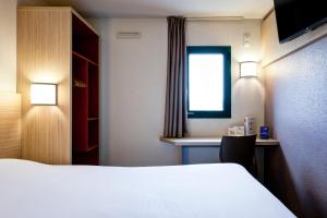 Hotels Premiere Classe Chalon Sur Saone : photos des chambres