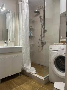 Lelas Central Apartment