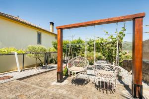 Casa da Aldeia - Exclusive Upper Floor with 3 Bedrooms and Private Pool