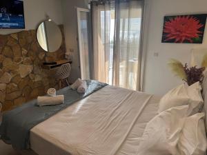 Vladimiros Apartments