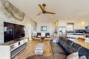 Oceanfront home with beach access, pool, game room, washerdryer & central AC