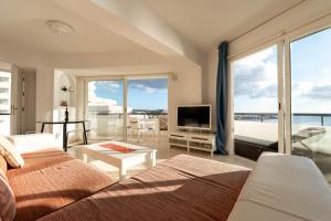 Club Villamar Exclusive Beachfront Penthouse