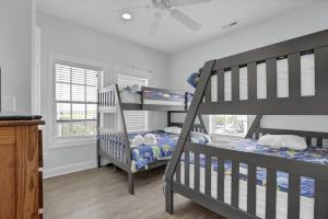 Newly Updated (2025) Oceanfront Escape with Pool & Hot Tub