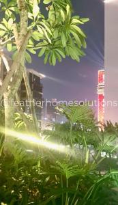 Glamour apartment at the Crest Metropole Thu Thiem