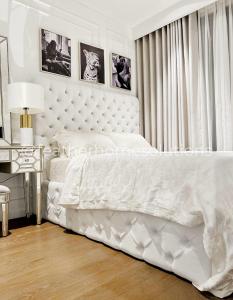 Glamour apartment at the Crest Metropole Thu Thiem