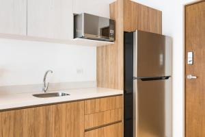 Top central location, 100MB Wifi and Ocean View