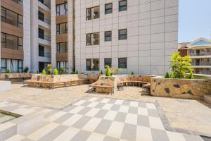 Bright and Airy Space 1BR Kilimani Walk to Yaya