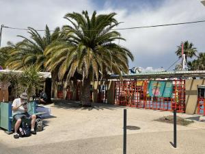 2-bedroom apartment with terrace and garage