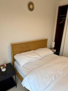 Contemporary Flat in the Heart of the West Midlands Built Around Your Lifestyle Close To Birmingham City Centre