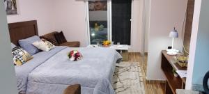Fully furnished studio