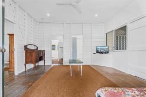 Kennedy Cottage - 8 Kennedy Street, Zilzie