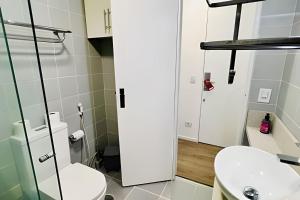 Flat Jardins com Tema Aeronáutico e Conforto