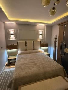 Duplex villa in Beverly Hills