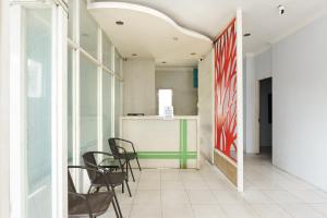 RedDoorz Syariah near Q-Mall Banjarbaru