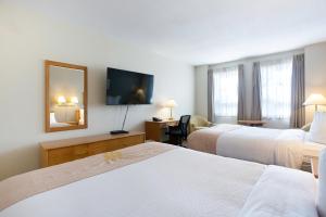Lakeview Inns & Suites - Okotoks