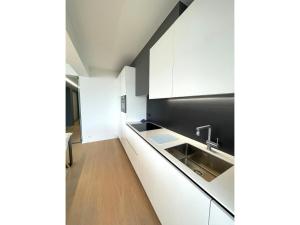 Apartment by Epernay Square with Sea View