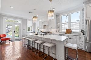 The Fitzgerald Mansion l Luxury l Pool & Spa