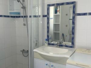 Maison accueillante à Saint Jean de Monts avec piscine collective - FR-1-323-553