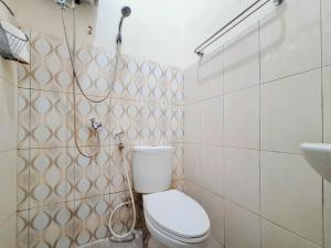 RedDoorz Syariah at Greenhouse Tegalwaras Palagan