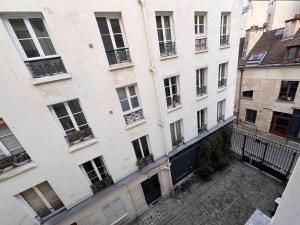 Stylish studio in Paris near République & Metro - 4