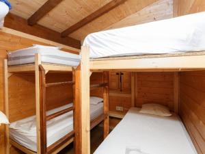 Cabane avec Terrasse pour 6 Personnes - API-1-52-1902