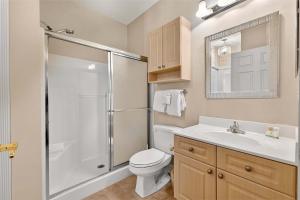 Magnolia Pointe Luster Leaf 4878-102