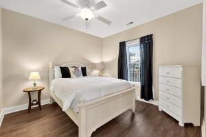 Magnolia Pointe Luster Leaf 4878-102