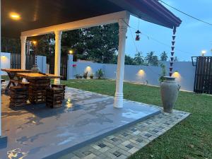 Pearl Villa One Hiriketiya