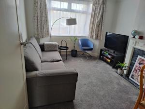 Harry Potter Studios Bungalow and Private Garden with Parking