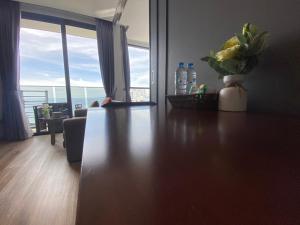 Sea View High Floor - Breathtaking Views