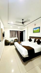 Innzoy Comforts - Hitech City Hyderabad