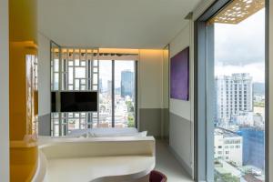 Wink Danang Centre, Unscripted by Hyatt - 24 Hours stay