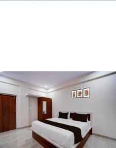 Hotel grand vista near bengaluru airport