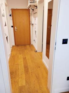 Lovely Art-Deco Apartment