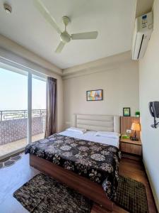 omaxe ITC studio apartment alpha 2