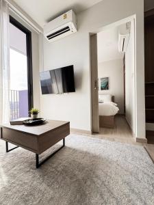 2BR Garden View in Laguna Rooftop Skypark by IBG