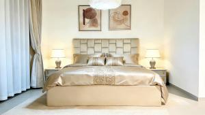 Sohba Creek Vistas Luxury 2 Bedroom with Free Parking in Downtown Dubai Near Burj Khalifa