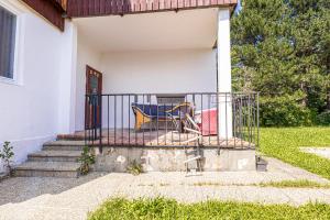 Budget Friendly Private Rooms with Garden