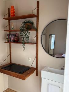 Grettir Guesthouse Downtown Charm