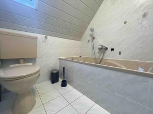 WEN112 gut geschnittene Monteurwohnung