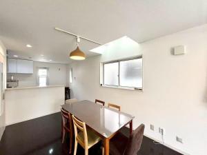 Spacious 3-Bedroom Villar and parking - Central Tokyo nearby to Shinjuku, Shibuya, Ginza