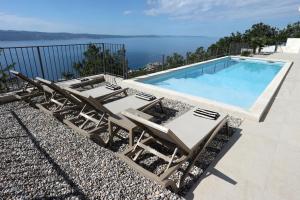 NEW! Stylish Villa Collina - Stunning Sea Views, Private Pool, Top amenities