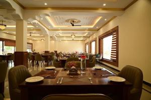 The Grand Orchard Resort