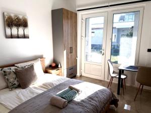 Lucid Apartment 1