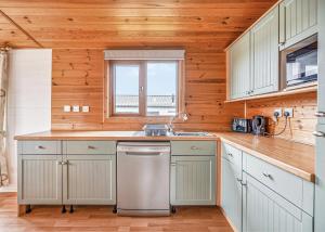 Meadow Lakes Holiday Park