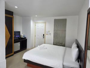 Amara APK Resort and Spa