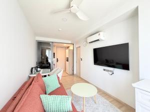 Skypark 4th floor Mountain View terrace