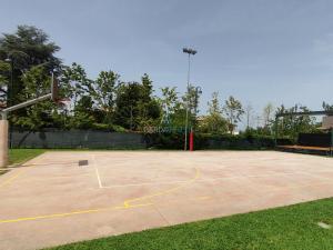 Ossidiana Apartment - Verde, piscine e relax a 200m dal lago