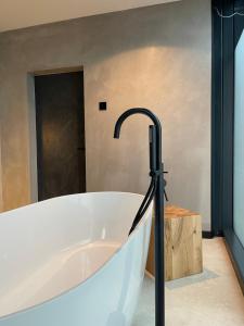 TwoTop-Premium Chalet Villa with mountain view