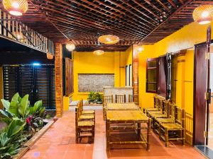 Ninh Binh Riverside Retreat